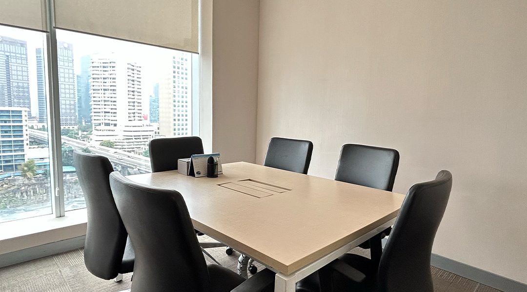 Ruang meeting Medium